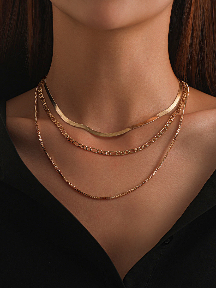 gold necklace — view 2