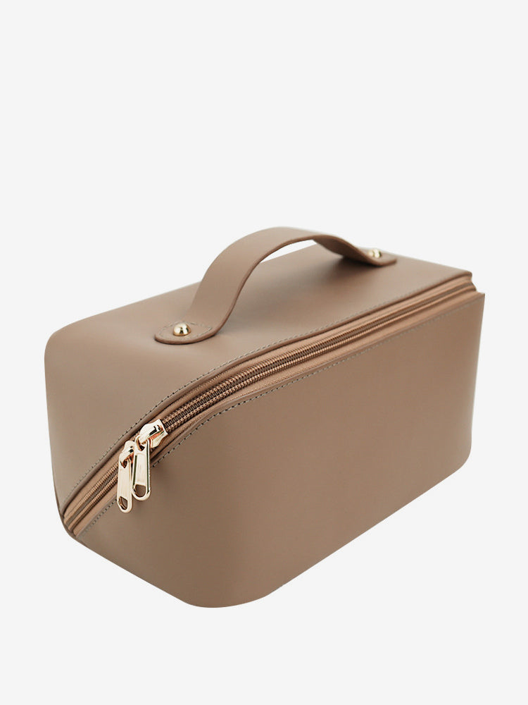 green handbag — view 3