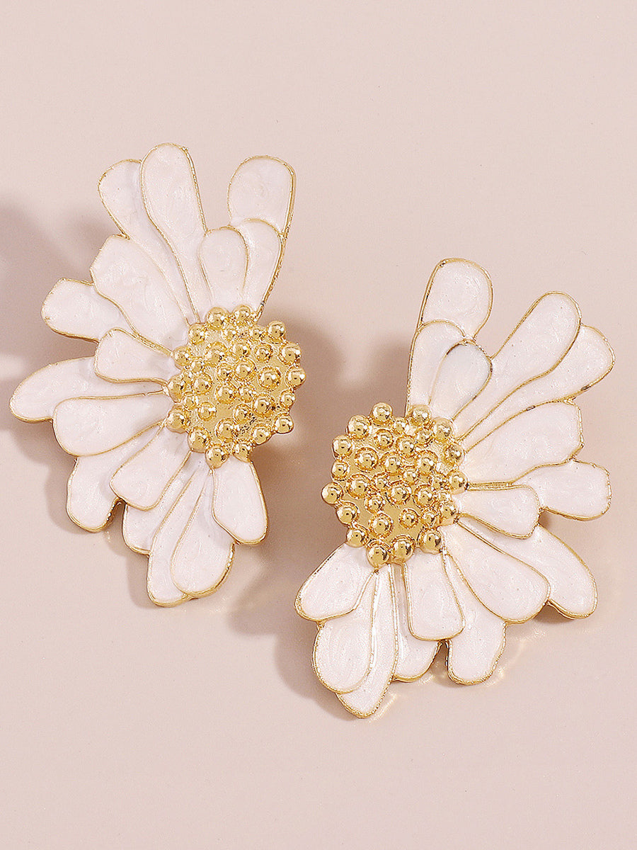 gold earrings — view 2