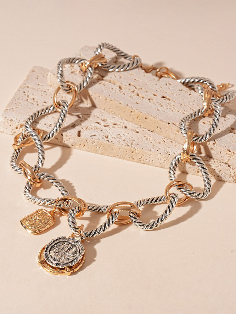 gold necklace — view 5