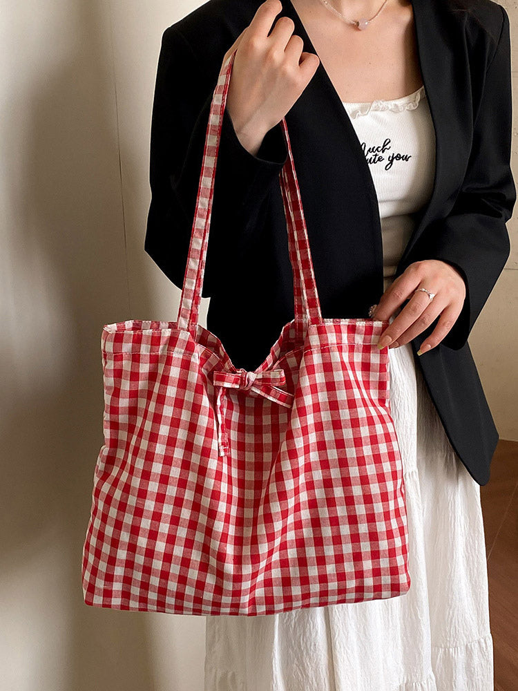 green handbag — view 6