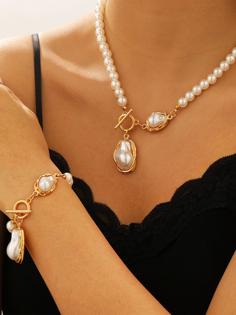 White Necklace — view 1