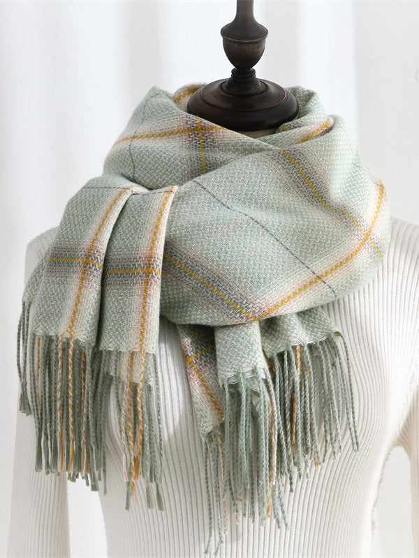 green scarf — view 4