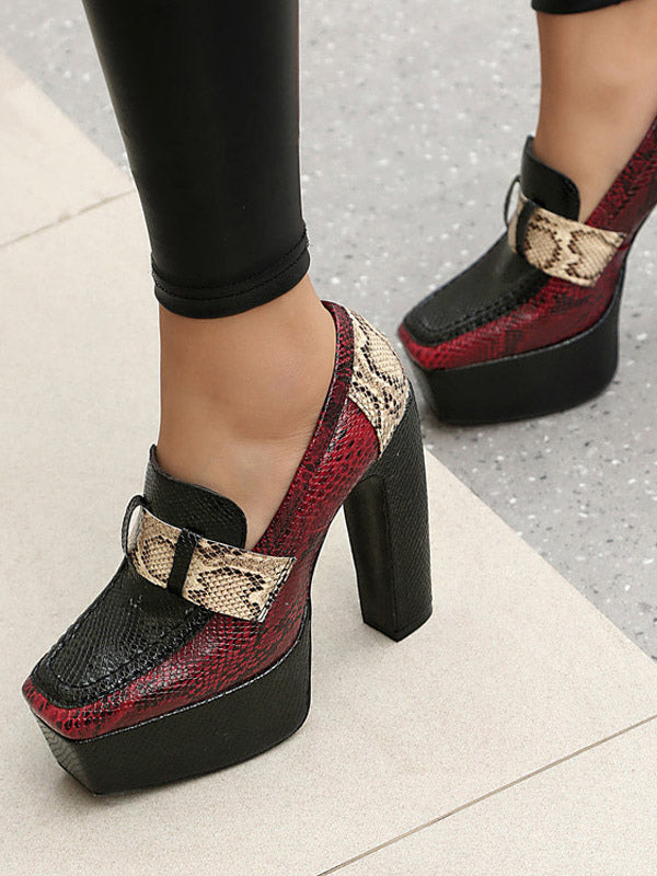 Red Square-Toe Platform Block Heel Court Shoes — view 3