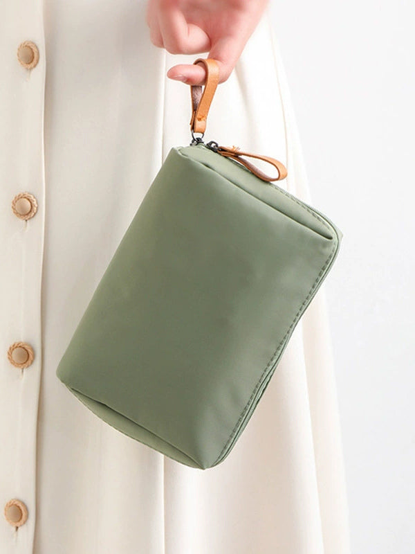 green handbag — view 2